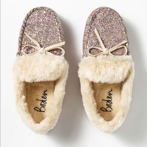 Boden Girls Glitter Coated Faux Fur Slippers